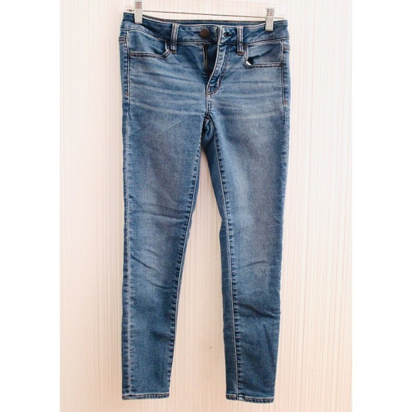 American Eagle Cropped Skinny Jeans - Picture 2 of 4